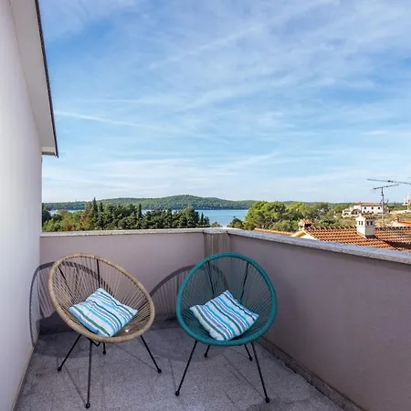 2274a Apartment